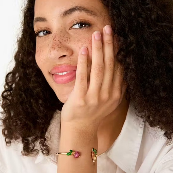 Kate Spade Harvest Time Vegetable Hinge Cuff,‎ Multi NWT - Picture 2 of 4